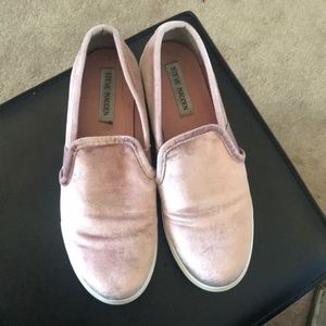 Pink Steve Madden Slip-on sneakers